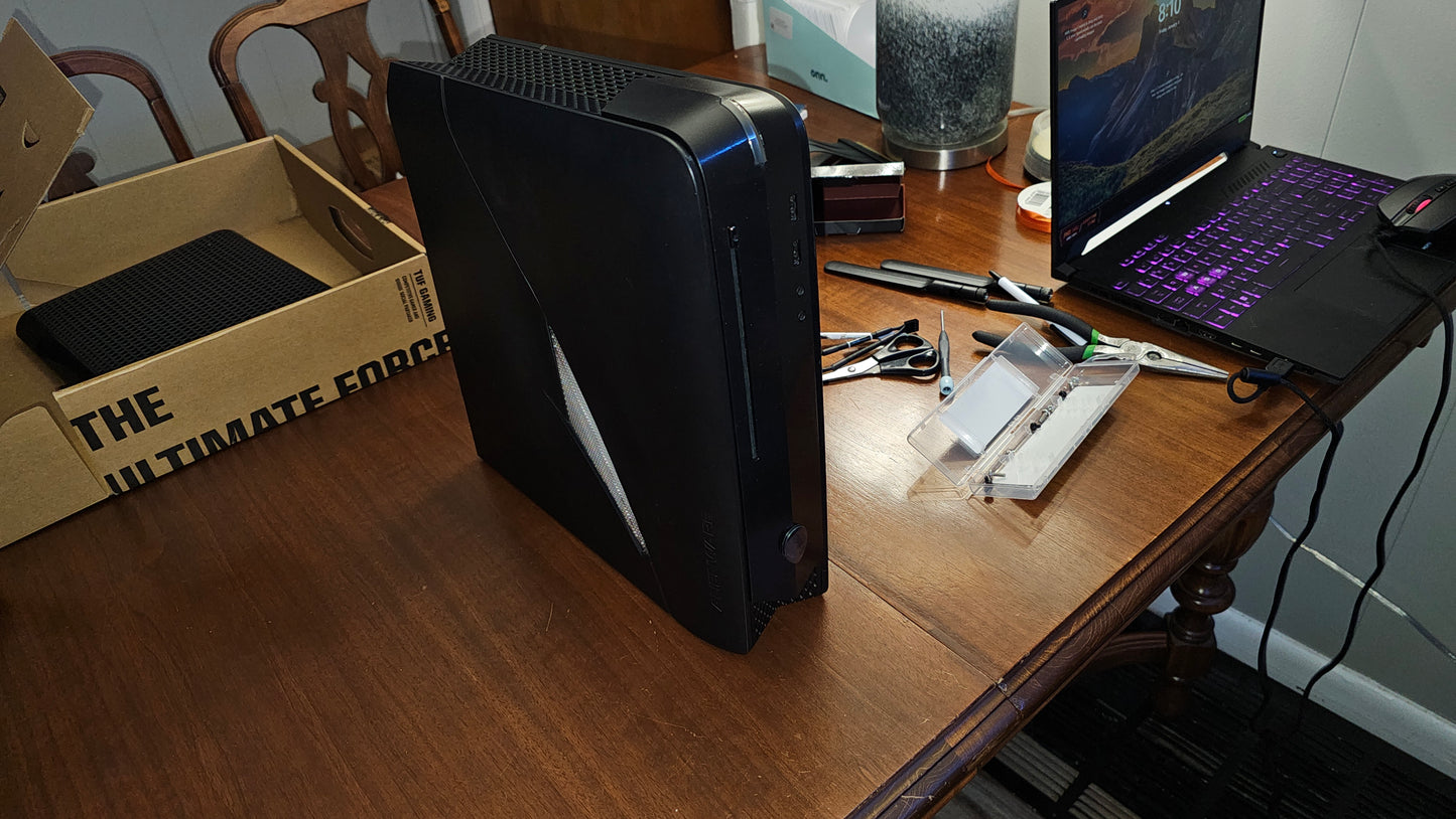 (Gaming) Refurbished Sleeper Pc Alienware X51 Ryzen 7000, RTX 4060, 32 GB RAM, M.2 NVME